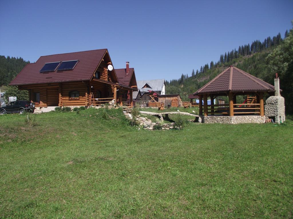 Cabana Piatra Runcului Vatra Moldoviței Kültér fotó
